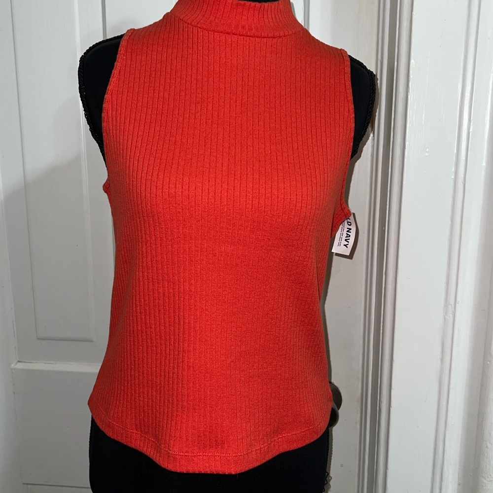 NEW Old Navy Red Sleeveless Ribbed Knit Top crop sweater vest tank top sz medium
